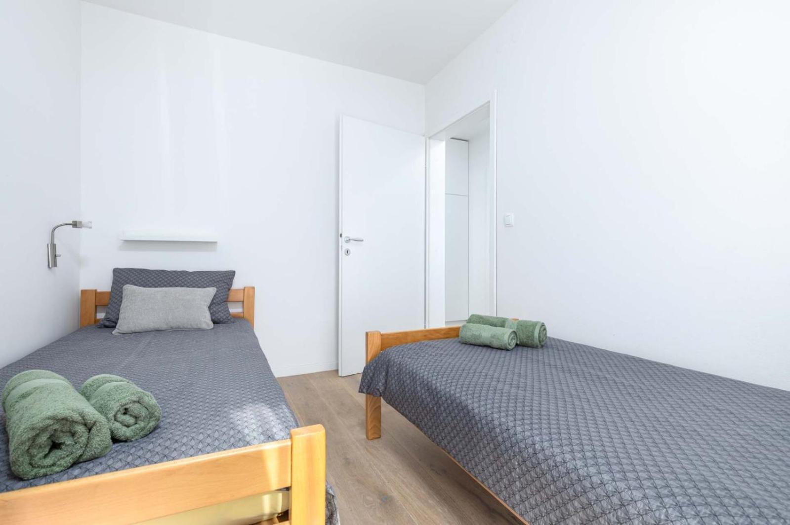 Soper - Top Location 300 M From The Sea Porec Bagian luar foto